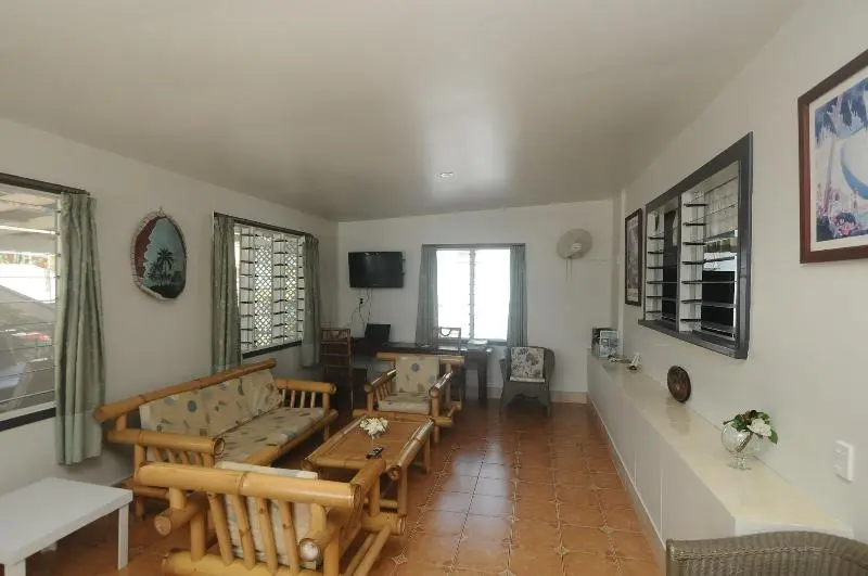 هتل Talofa Inn