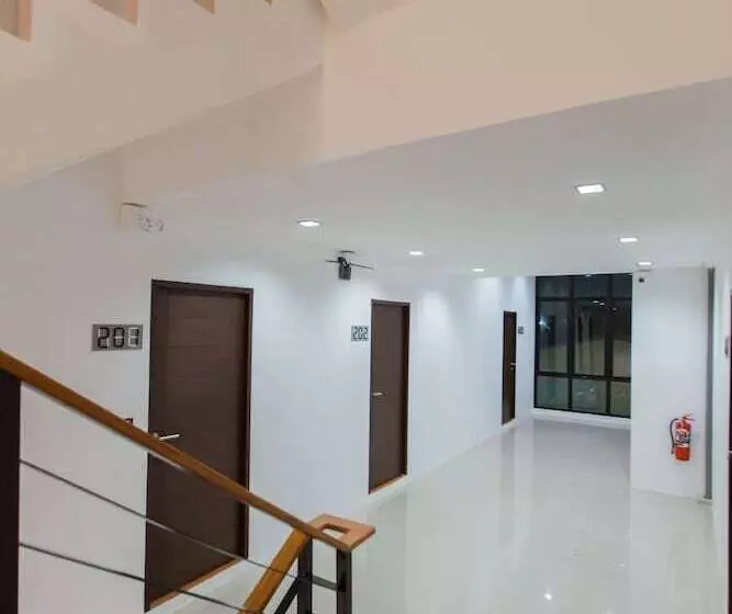 هتل Thamm Residence
