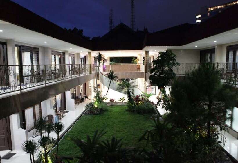 酒店 Wilis Indah Malang