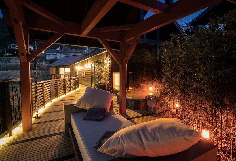 فندق Yufuin Luxury Villa Zakuro