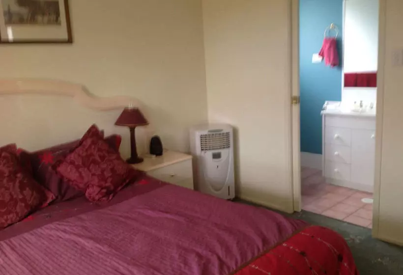 Lake Illawarra B&b