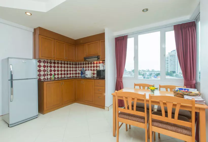 Patong Studio Apartments