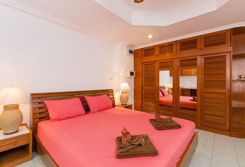 Patong Studio Apartments