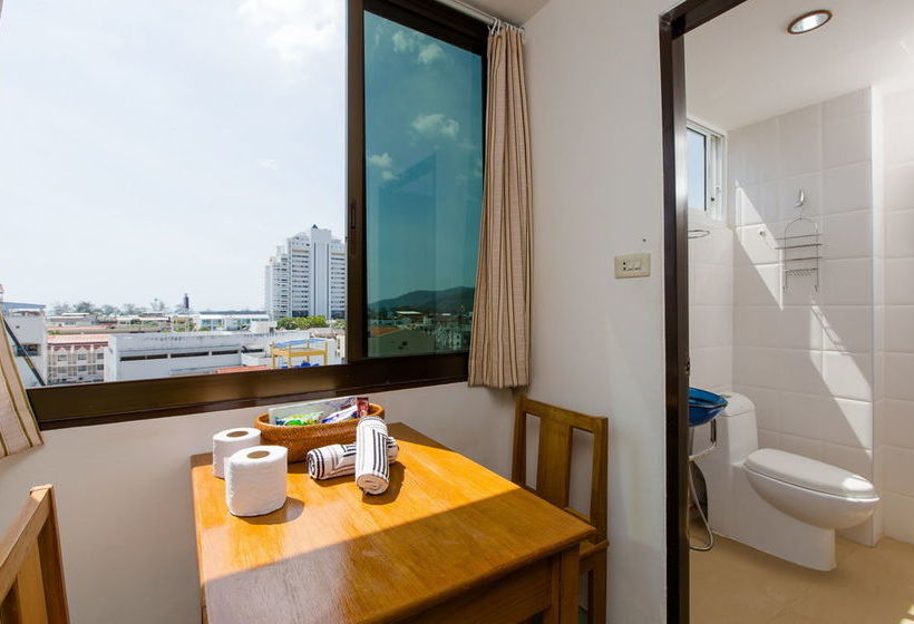 Patong Studio Apartments