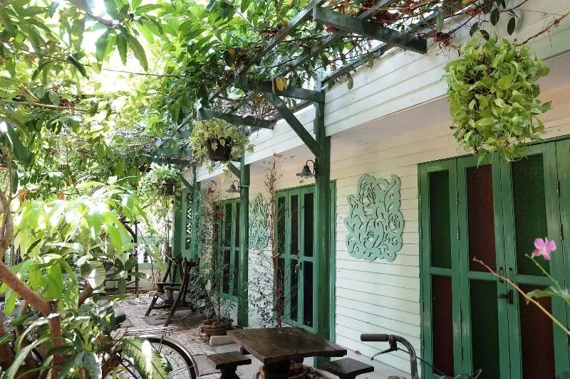 ペンション Baanrak Amphawa Homestay