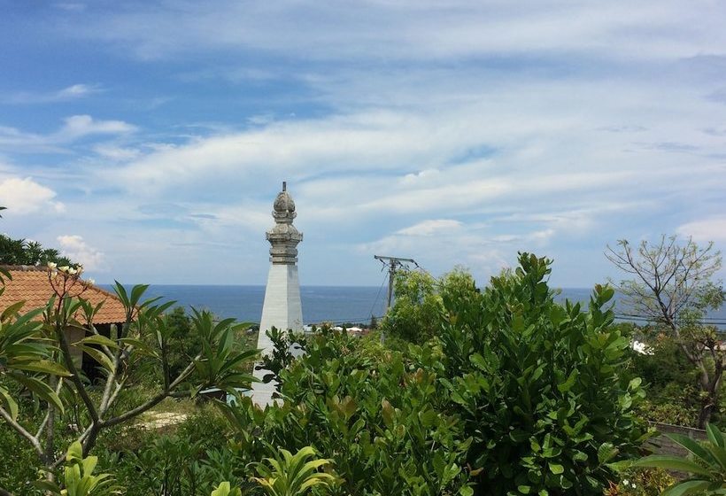 بنسيون Puri Tugu Belanda
