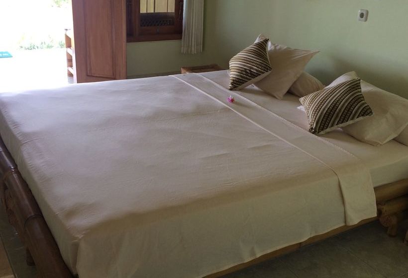 بنسيون Puri Tugu Belanda