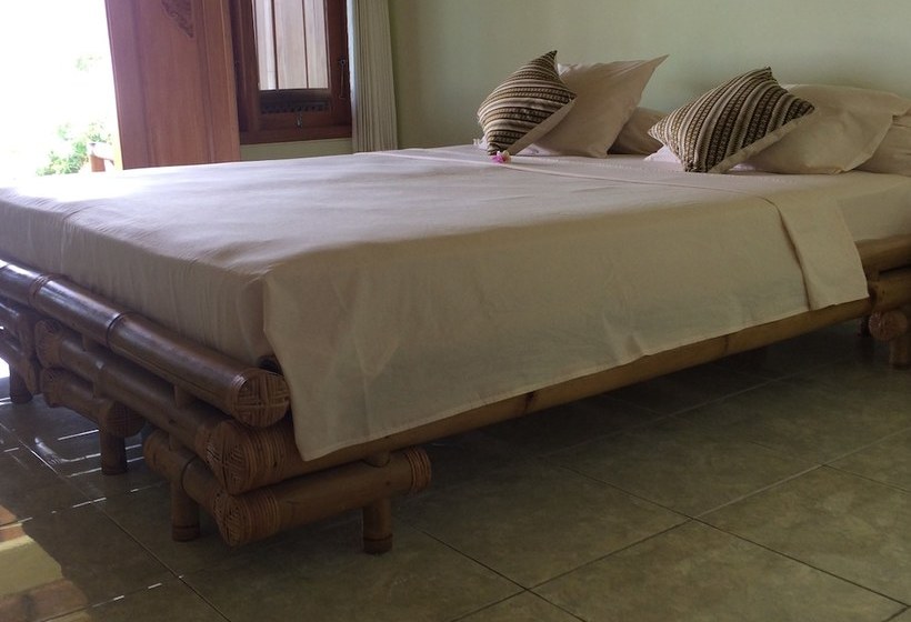 بنسيون Puri Tugu Belanda