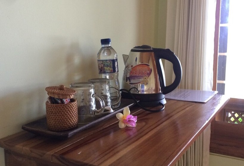 بنسيون Puri Tugu Belanda