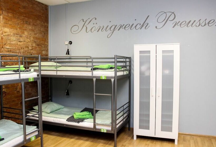 Amalienau Hostel & Apartments