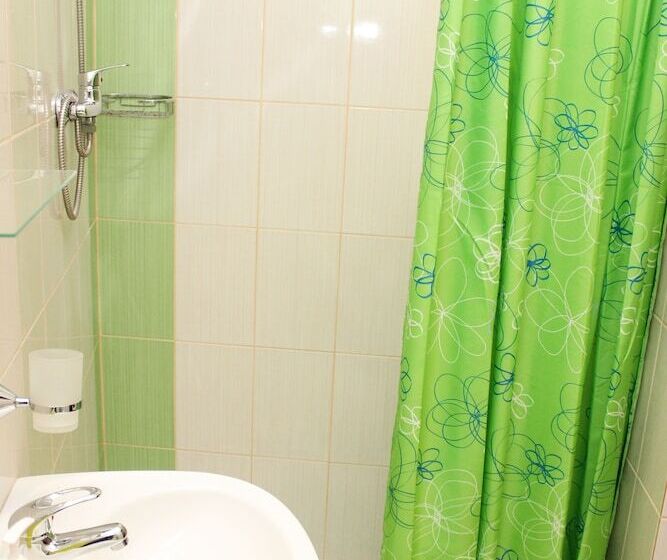 Amalienau Hostel & Apartments