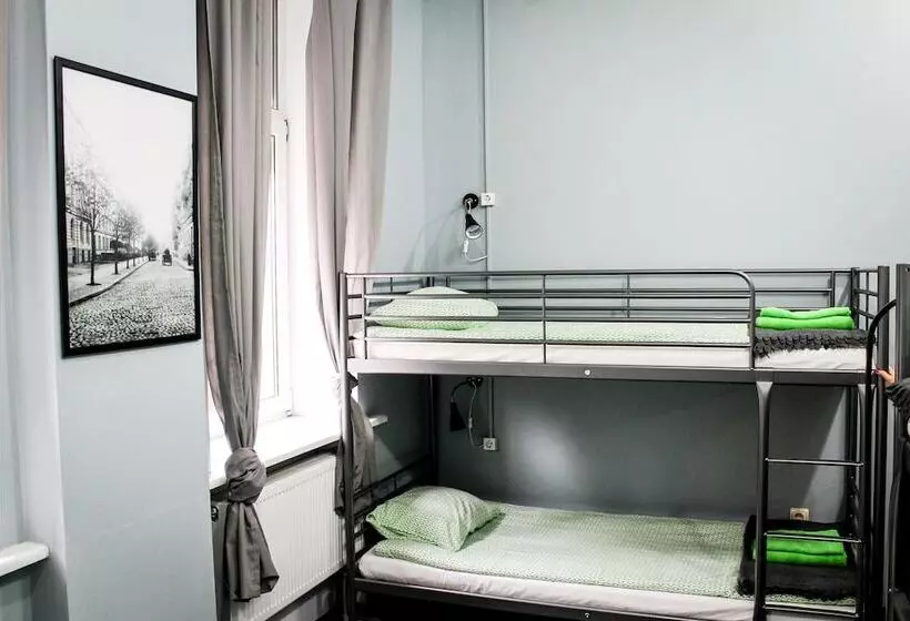 Amalienau Hostel & Apartments