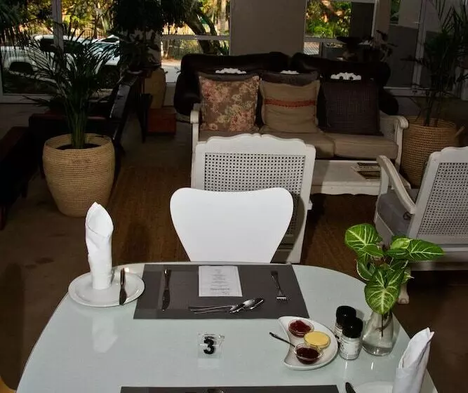 ベッドアンドブレックファースト Igwalagwala Guest House