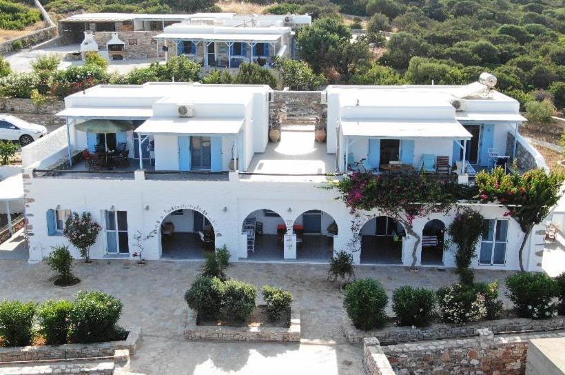 Ergina Summer Resort