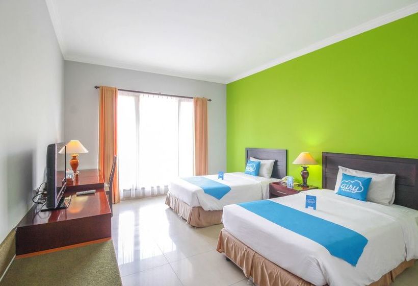 Hotel Reddoorz Premium @ Bukit Damai Indah