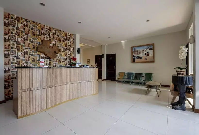 Hotel Reddoorz @ Kawi