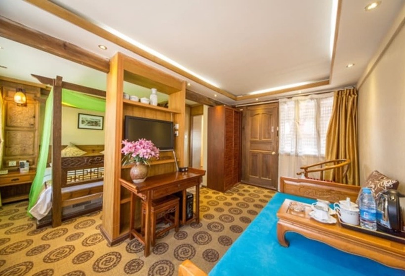 酒店 He Mu Ju Inn Zhongyi Branch