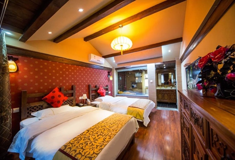 酒店 He Mu Ju Inn Zhongyi Branch