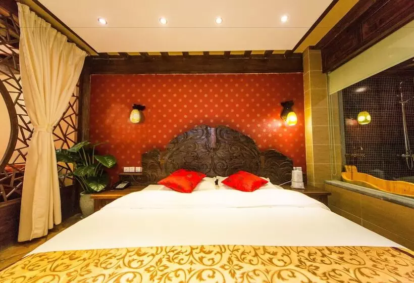 ホテル He Mu Ju Inn Zhongyi Branch