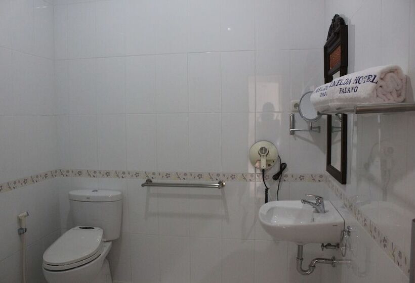 Imelda Hotel   Waterpark   Convention