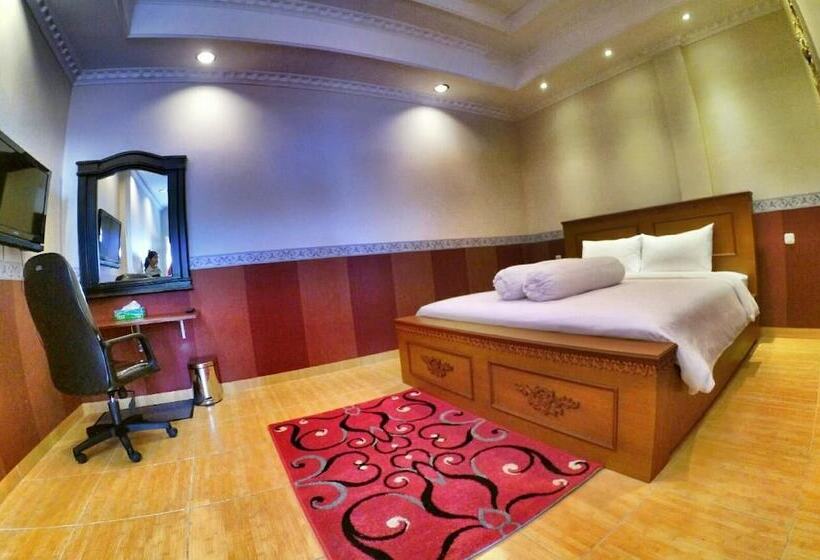 Imelda Hotel   Waterpark   Convention