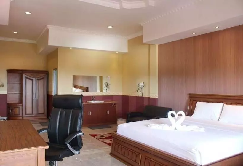 Imelda Hotel   Waterpark   Convention