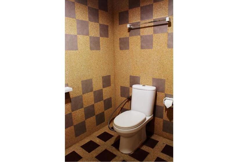 هتل Pornkasem House