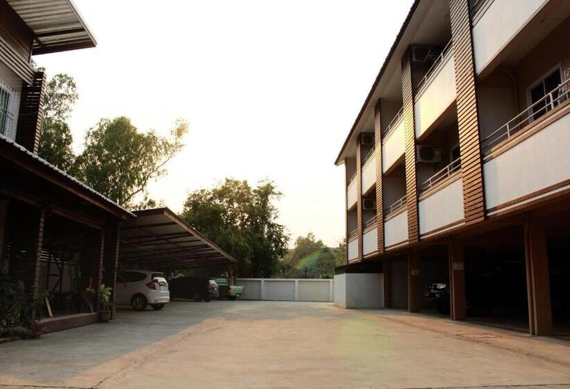 هتل Pornkasem House