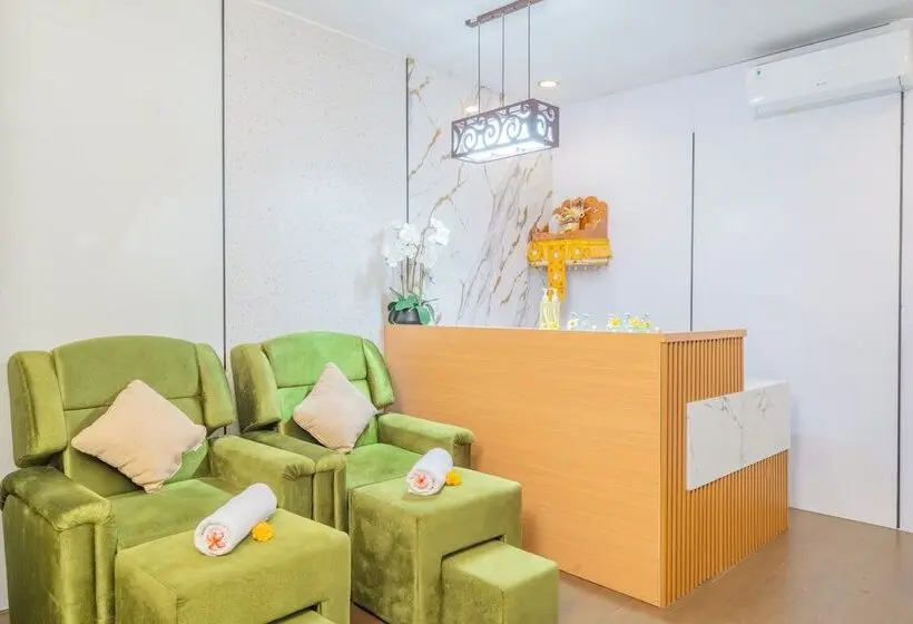 ホテル Swiss-Belinn Seminyak