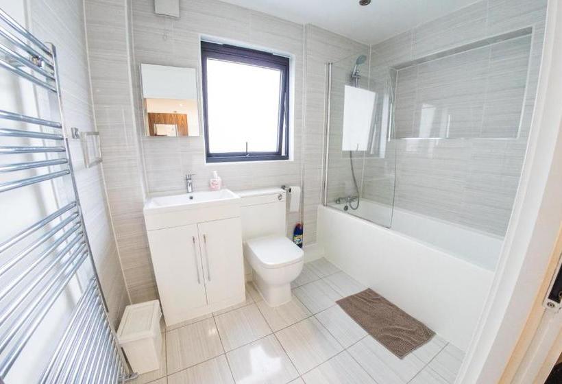 Ilford Tower Apartments