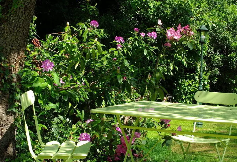 Aamiaismajoitus (B&B) Manoir Des Forges