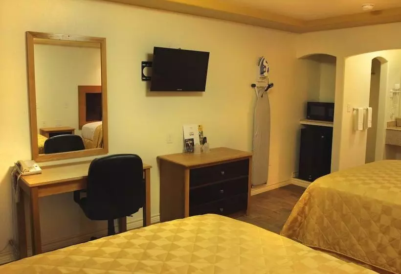 Hotelli Maverick Inn
