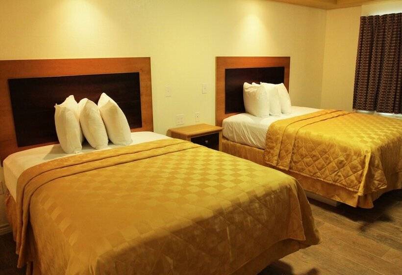 فندق Maverick Inn