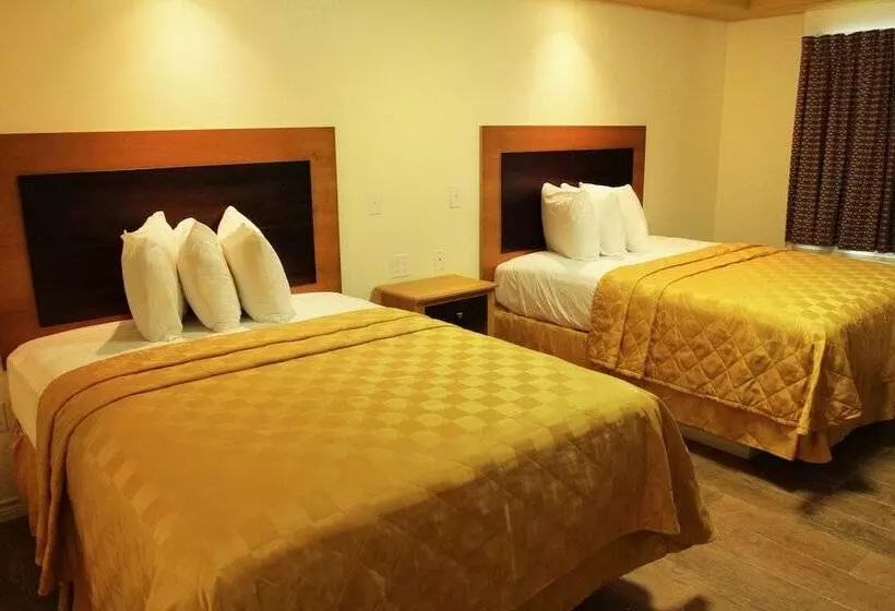 Hotelli Maverick Inn