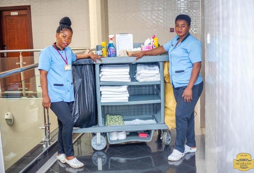 בית מלון כפרי Mj Grand