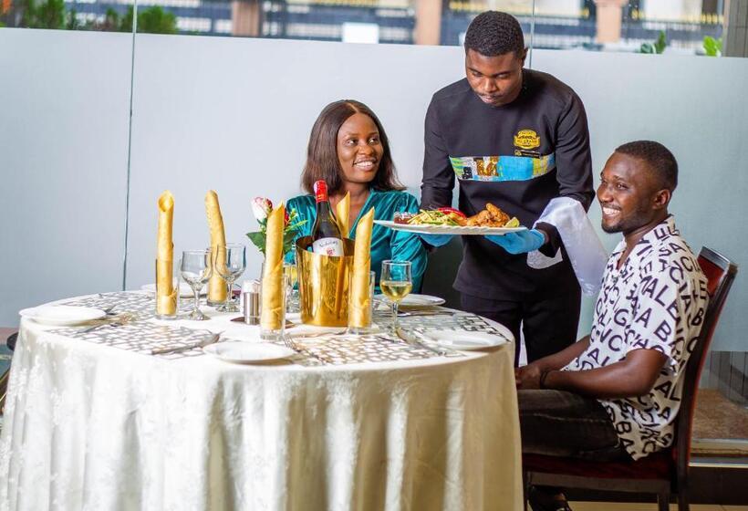 בית מלון כפרי Mj Grand