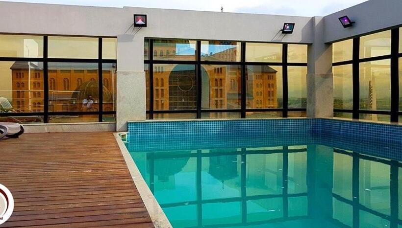 בית מלון כפרי Santuario Palace