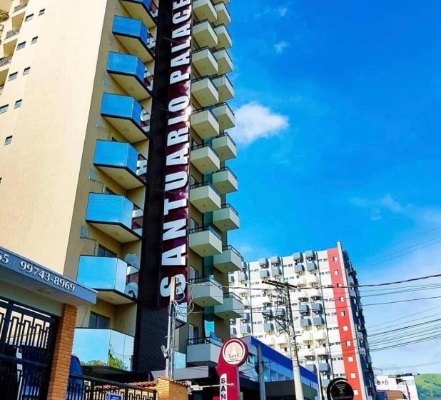 בית מלון כפרי Santuario Palace