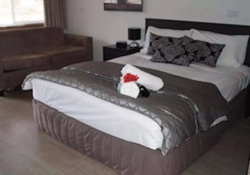 Hotelli Tuncurry Motor Lodge