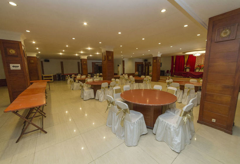 فندق Garuda  Pontianak