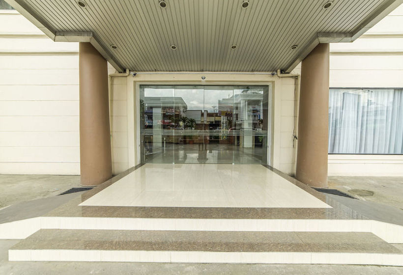 فندق Garuda  Pontianak