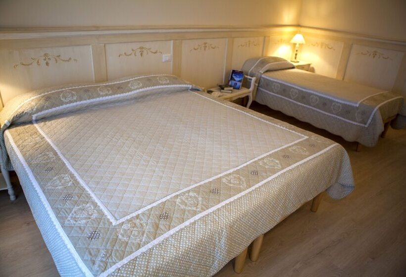 Hostal Casa Camilla City