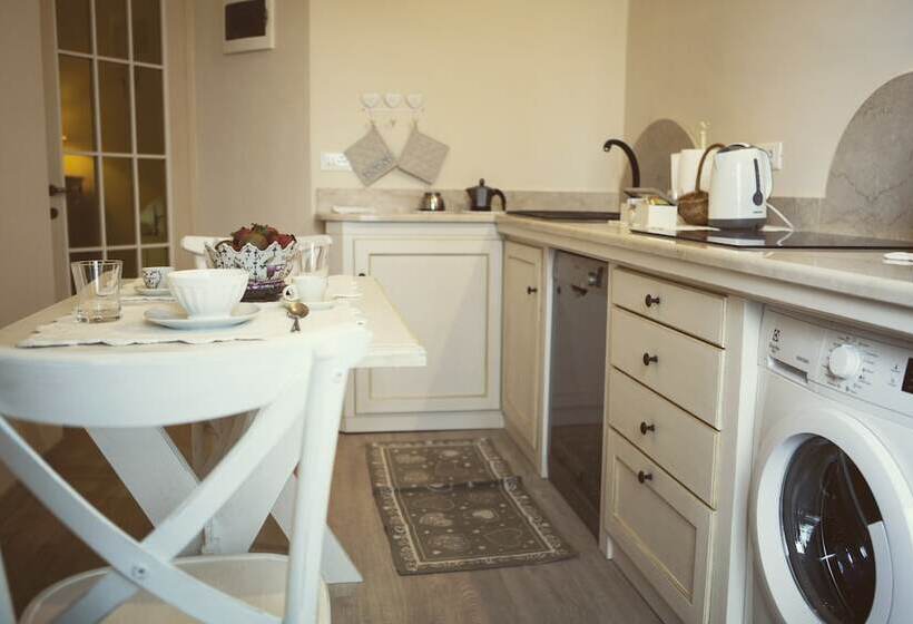 Hostal Casa Camilla City