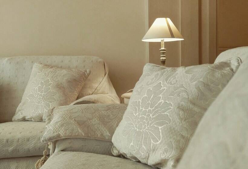 Hostal Casa Camilla City