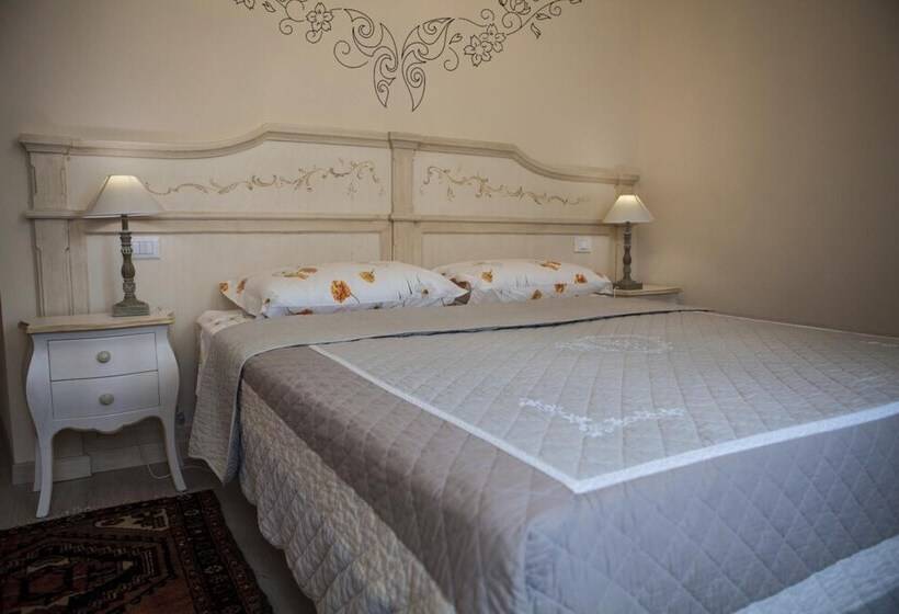 Hostal Casa Camilla City