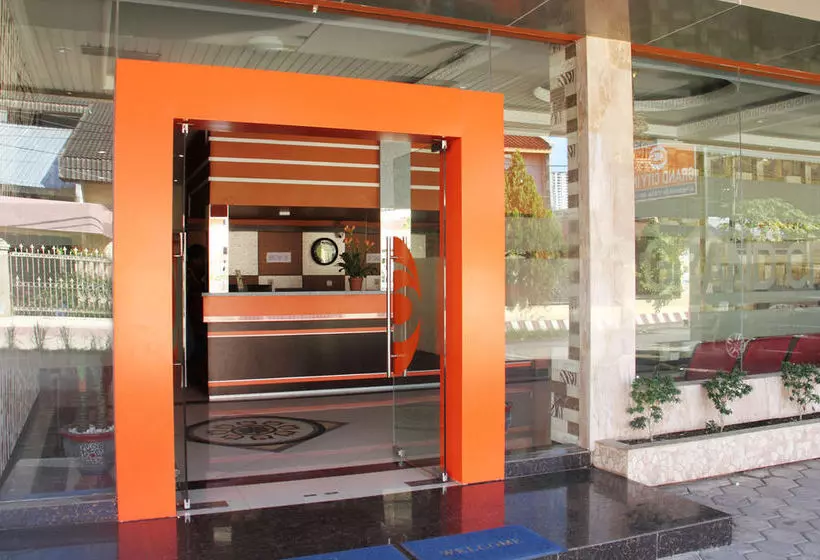 ホテル Airy Panakkukang Pettarani Tiga 17 Makassar