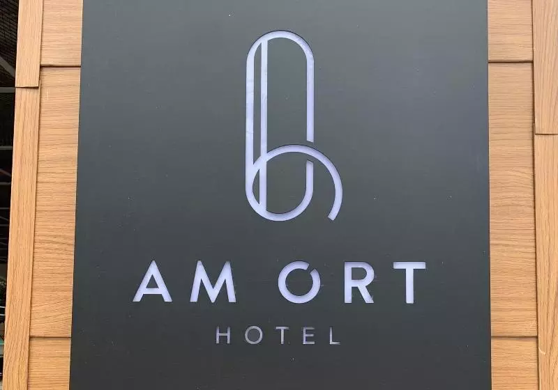 Hotelli Am Ort