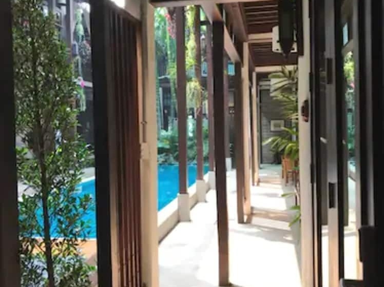 בית מלון כפרי Ban Chang Tong