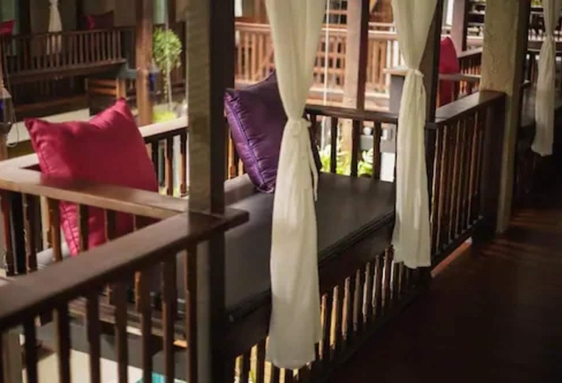 בית מלון כפרי Ban Chang Tong