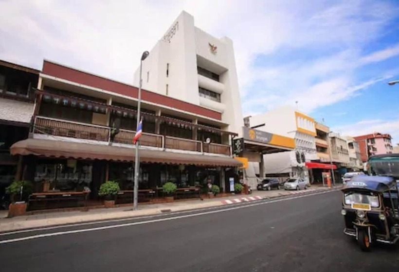 בית מלון כפרי Ban Chang Tong